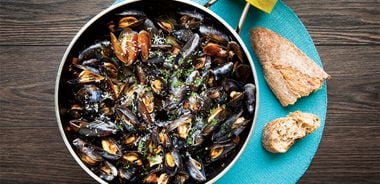 Mussels in Smoky Tomato Broth