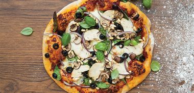 Mediterranean Chicken Pizza