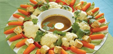 Indonesian Garden Salad with Peanut Satay Sauce