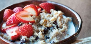 Maple Strawberry Bulgur Porridge