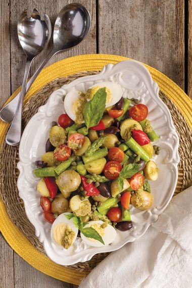 Asparagus Niçoise with Pesto Dressing