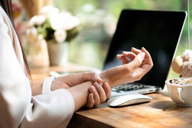 10 Simple Exercises for Carpal Tunnel Syndrome