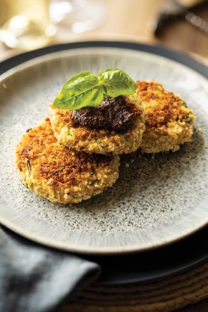 Crabby Cakes with Seaweed Pesto