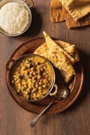 Red Pepper and Chickpea Korma Curry